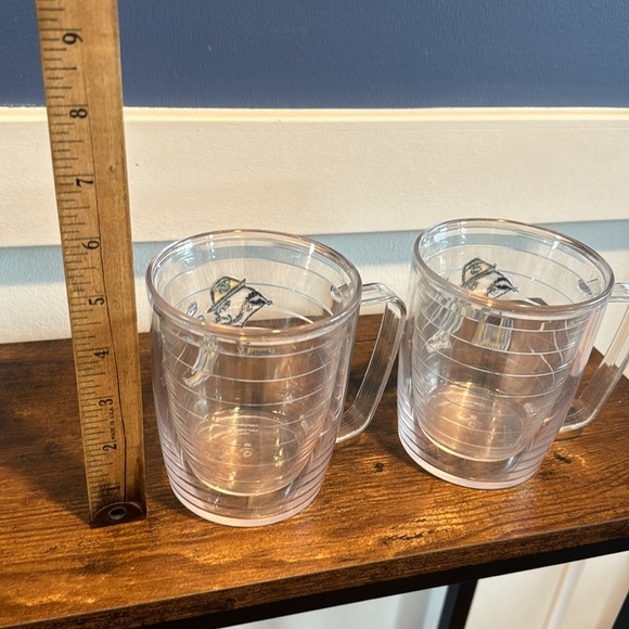 Notre Dame Fighting Irish 17 oz. Tervis Mug w handle Plastic set of 2 - Picture 6 of 7